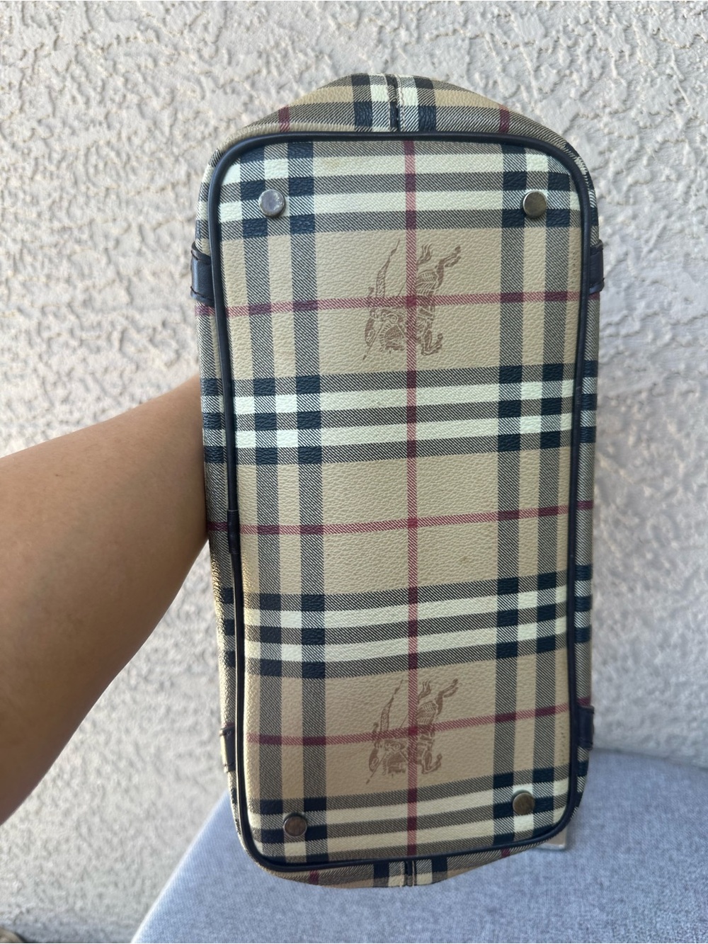 BURBERRY vintage Classic Plaid shoulder/handbag bag with Dark Leather Trim - Picture 3 of 12